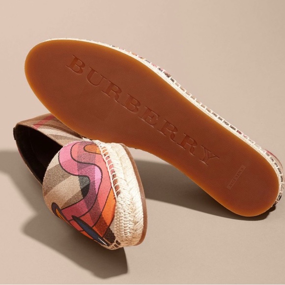 Canvas check rainbow print espadrille Burberry - Picture 9 of 11